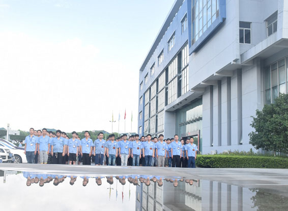 軍訓，將我們擰成一股繩